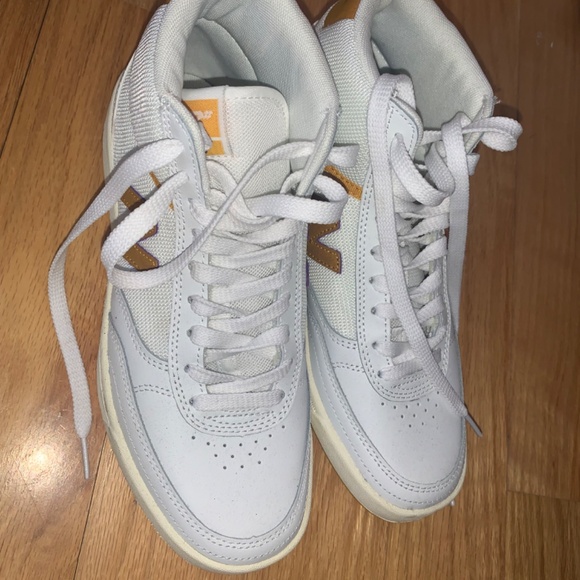 New Balance 440 High White/Yellow - Picture 2 of 2